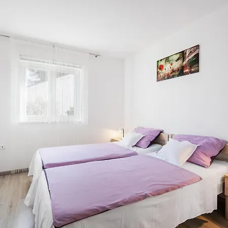 Stunning In With Wifi