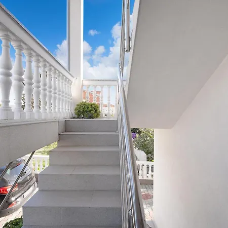 Appartement Stunning In With Wifi